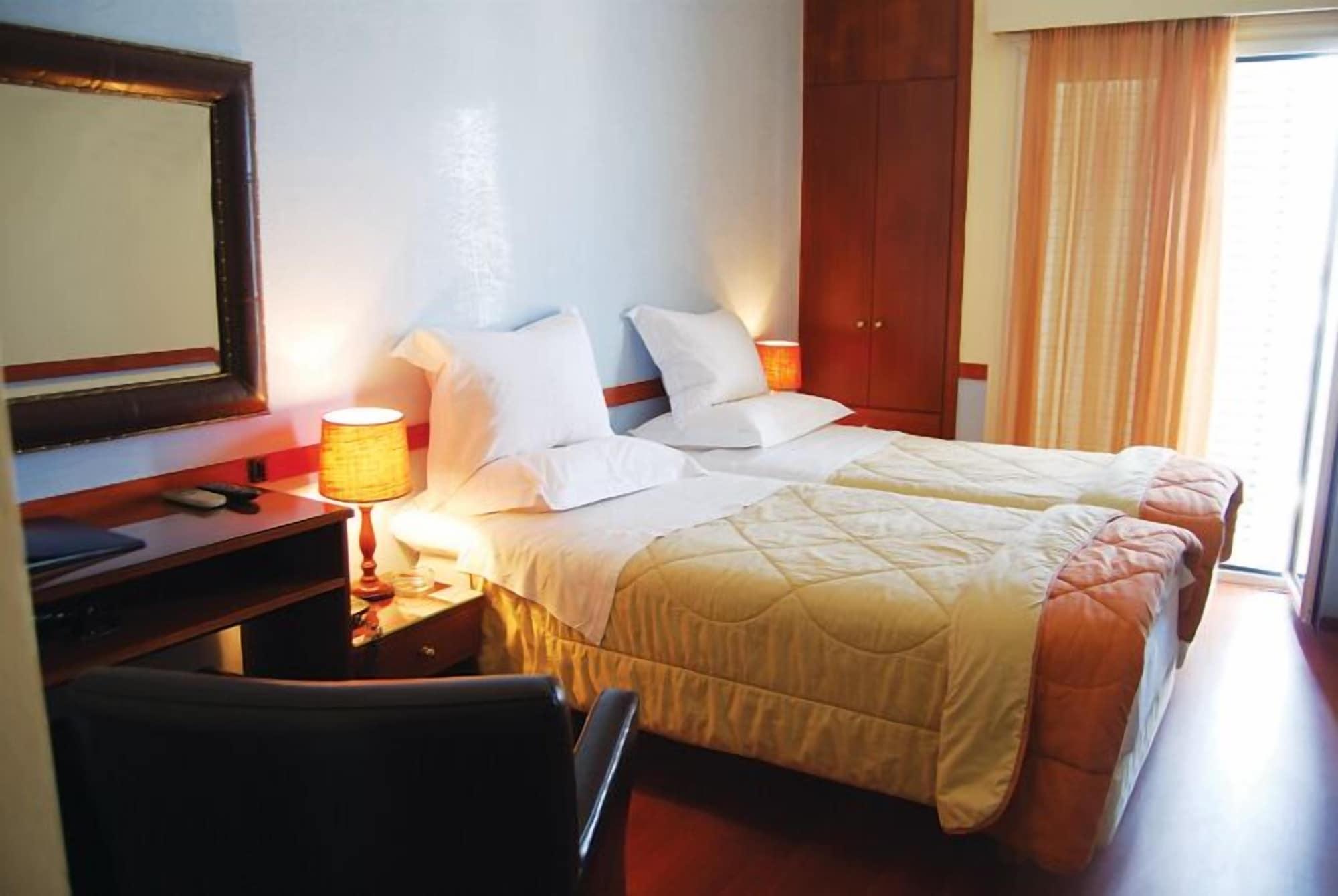 Ephira Hotel Corinth Eksteriør bilde