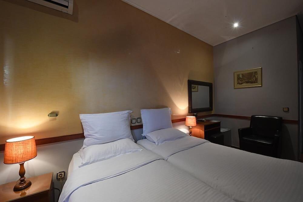 Ephira Hotel Corinth Eksteriør bilde