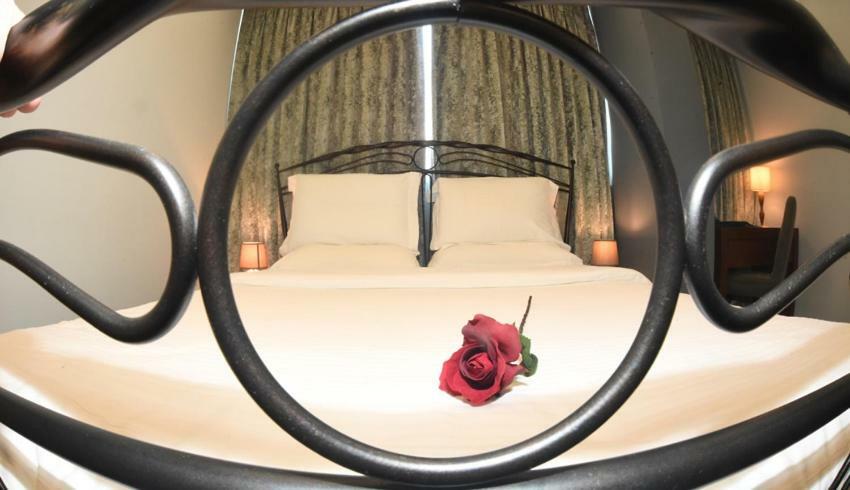 Ephira Hotel Corinth Eksteriør bilde