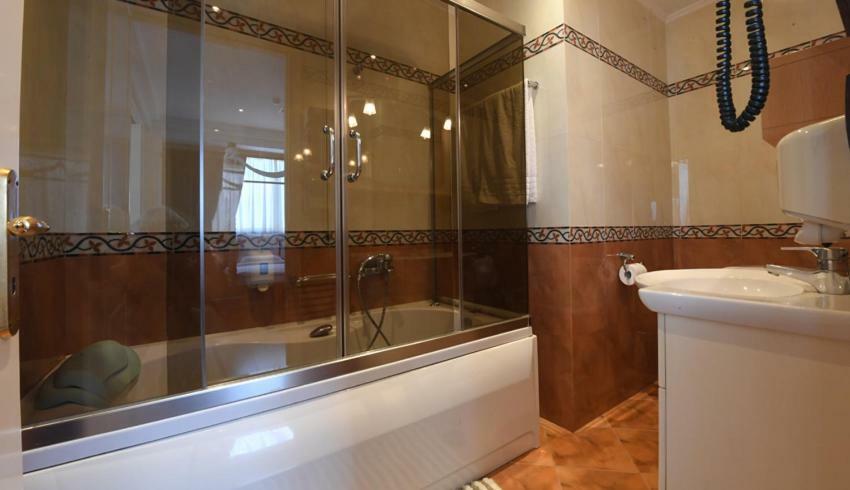Ephira Hotel Corinth Eksteriør bilde